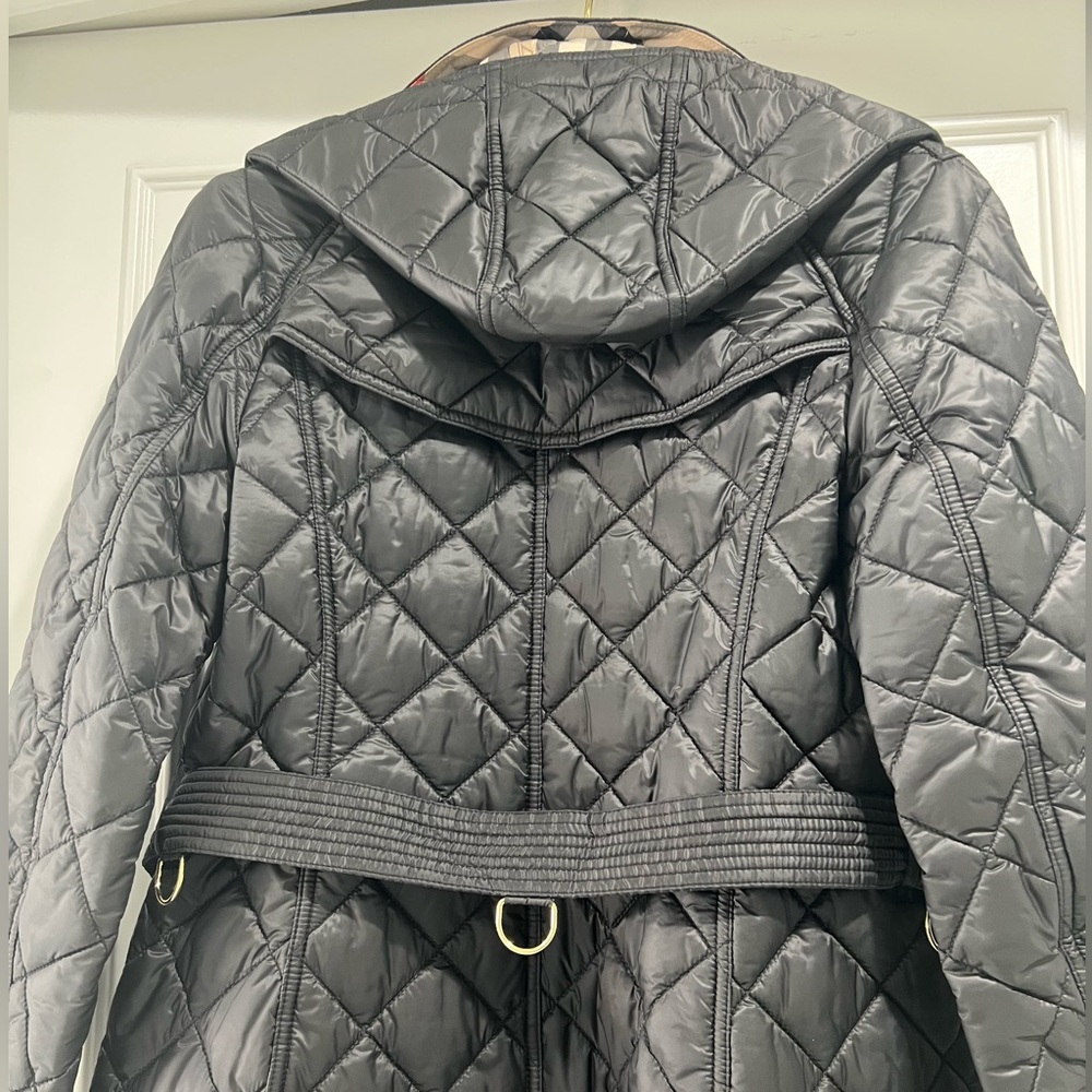 Burberry Woman’s Black Quilted Puffer Jacket - Picture 7 of 12